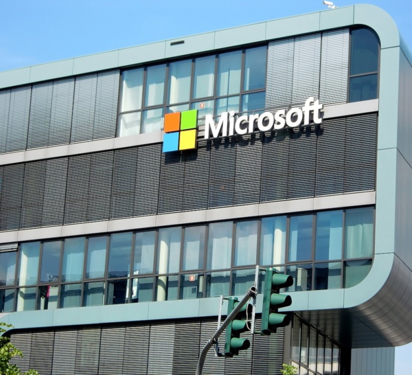 Panne mondiale : Microsoft pointe du doigt la responsabilité de l'UE